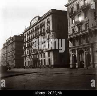 Città, città e mare italiane intorno al 1900, tra cui Napoli e Pompei Foto Stock