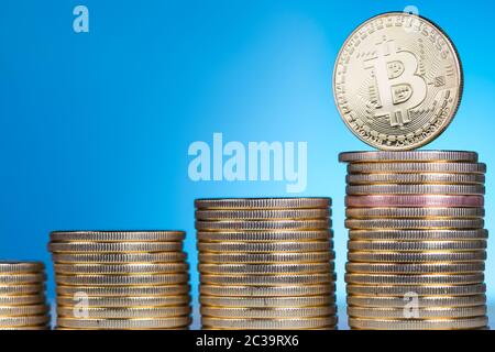 Bitcoins e nuovo denaro virtuale concept Foto Stock