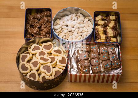 Giorno di produzione dei biscotti di Natale Foto Stock