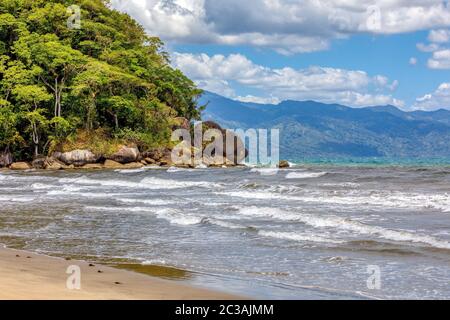 Sogno Spiaggia Paradiso in parco Nazionale Masoala in colori vividi, Madagascar, Africa deserto, bellissima natura Foto Stock