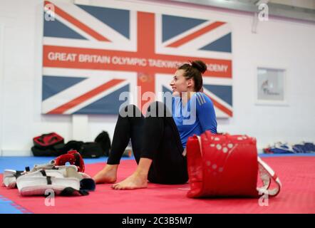 Bianca Walkden durante la sessione di formazione al National Taekwondo Centre di Manchester. Foto Stock