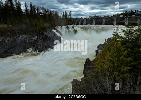 Il fiume Saint John con le cascate Grant in Canada Foto Stock