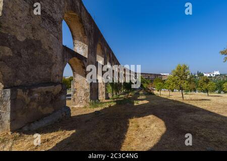 Vecchio acquedotto - Elvas Portogallo Foto Stock