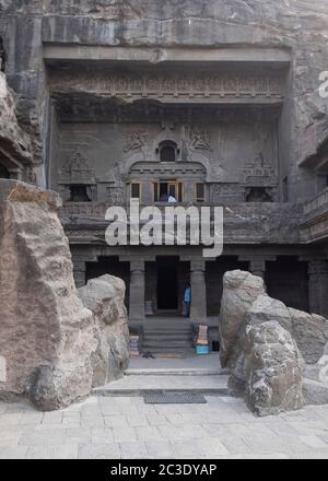 Facciata della Grotta di Ellora 10, Aurangabad, Maharashtra, India. Foto Stock