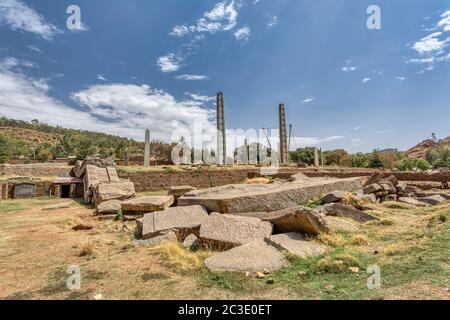 Famosi antichi obelischi nella città di Aksum, Etiopia Foto Stock