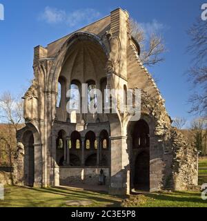 Coro rovina Monastero di Heisterbach, Abbazia cistercense nel Siebengebirge, Koenigswinter, Germania Foto Stock