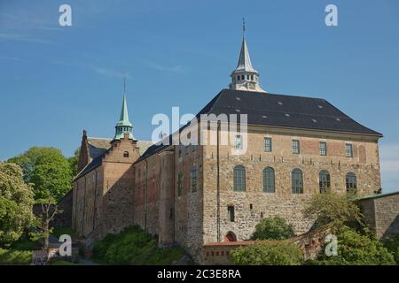 La Fortezza di Akershus o Castello di Akershus di Oslo in Norvegia è un castello medievale costruito per proteggere Foto Stock