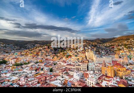 Vista panoramica di Guanajuato, Messico. Patrimonio dell'umanità dell'UNESCO. Foto Stock