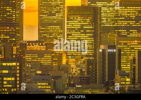 Tramonto dall'osservatorio della Torre televisiva di Nagoya Foto Stock