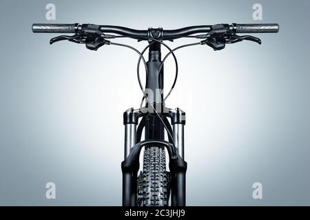 di fronte a una mountain bike Foto Stock