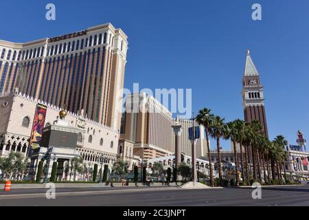 LAS VEGAS, NV -6 GIU 2020- Vista esterna di un giorno di Las Vegas, un hotel di lusso e casinò, situato a Las Vegas, Nevada, una replica di Venezia, Foto Stock