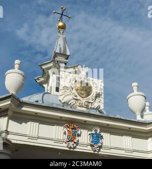 Primo piano dettaglio della storica e ornata croce mercato a Beverley, East Yorkshire Foto Stock