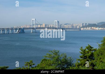 Lo scenario della Baia di Xinghai in tarda estate, Dalian, Cina Foto Stock