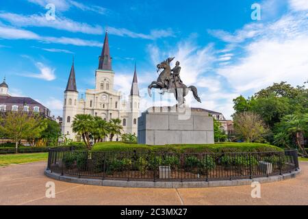New Orleans in Louisiana, USA a Jackson Square e Cattedrale di San Louis. Foto Stock