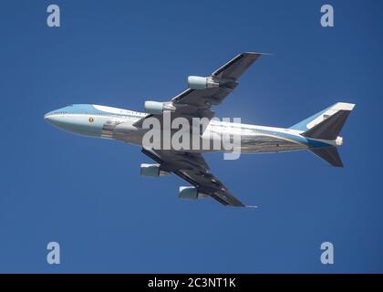 Tulsa, OK, Stati Uniti. 20 Giugno 2020. Air Force One arriva per il Make America Great Again Rally a Tulsa, OK. Credit: Shane Cossey/ZUMA Wire/Alamy Live News Foto Stock