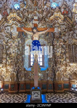 Banos de la Encina, Jaen, Spagna - 19 giugno 2020: Camarin dell'Eremo di Gesù del Llano nel villaggio di Banos de la Encina a Jaen, Andalusia, Foto Stock