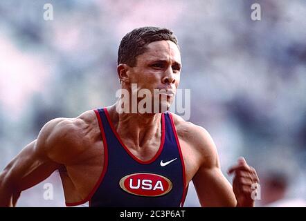 DaN o'Brien (USA) si è garante del decathlon ai Giochi Olimpici estivi del 1996 Foto Stock