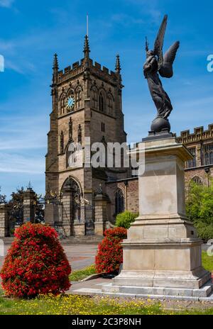 Chiesa di St Marys a Kidderminster, Worcestershire, Inghilterra, Europa. Foto Stock