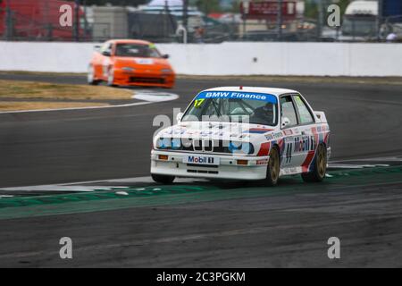 BMW E30 M3 Silverstone Classic 2018, Super Touring. David Cuff e Historic Sports Car Club. Foto Stock