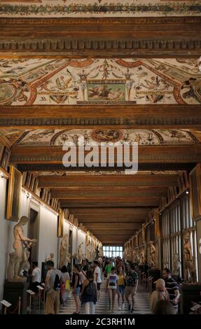 Galleria di sculture alla Galleria degli Uffizi, Firenze, Italia Foto Stock