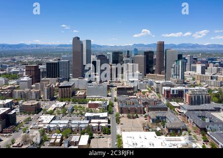 Vista aerea del cielo del centro di Denver Foto Stock