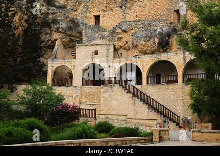 Monastero Santo di Agios Neophytos vicino al villaggio di Tala a Cipro Foto Stock