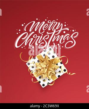 Scritta bianca buon Natale su sfondo rosso con una scatola regalo e un arco dorato. Modello di progettazione per banner, voucher, poster, volantino. Vettore Illustrazione Vettoriale