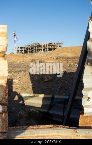 La Tejita, Tenerife, Isole Canarie, Spagna. 21 giugno 2020. Cantiere in cui due attivisti ecologici hanno intrapreso azioni dirette per protestare contro Th Foto Stock