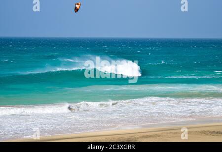 Kitesurf a capo verde Foto Stock