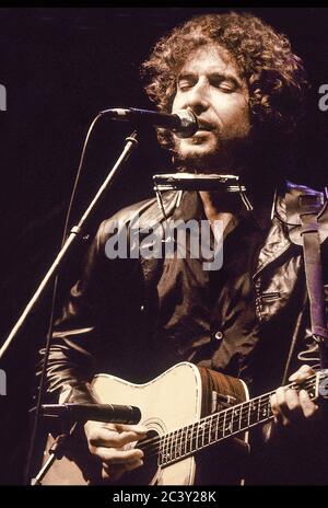 Bob Dylan in concerto presso la Earl's Court Exhibition Hall, Londra, 26 giugno 1981 Foto Stock