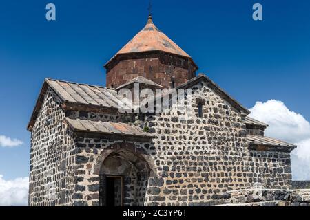 Surp Arakelots significa 'Santi Apostoli', il Monastero di Sevanavank, il Lago di Sevan, la Provincia di Gegharkunik, Armenia Foto Stock