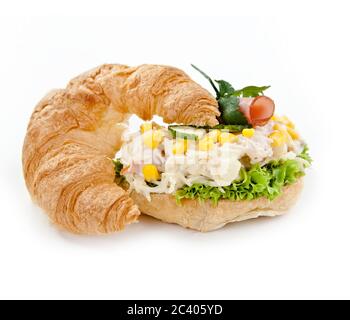 Spuntini per conferenze, panini per conferenze, croissant su sfondo bianco Foto Stock