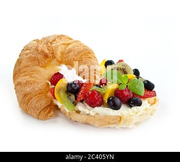 Spuntini per conferenze, panini per conferenze, croissant su sfondo bianco Foto Stock