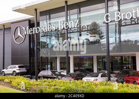 Mercedes Benz showroom di automobili nuove a Sydney che vende automobili tedesche di qualità, Australia Foto Stock