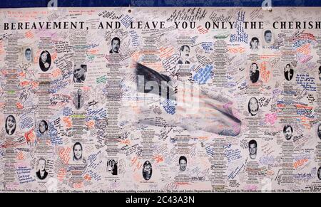 ArtAid 911 Memorial Wall New York, Stati Uniti Foto Stock