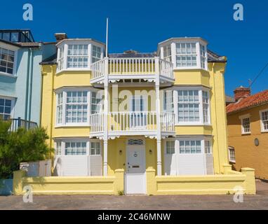 Strafford House, un edificio classificato di grado II su Crag Path, Aldeburgh, Suffolk. REGNO UNITO Foto Stock