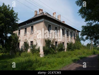 Antico palazzo abbandonato di Potocki Foto Stock