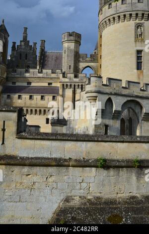 Bellissimo scatto di Pierrefonds Castello in Picardie, Francia Foto Stock