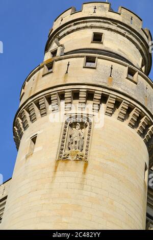 Bellissimo scatto di Pierrefonds castello in Picardie, Francia Foto Stock