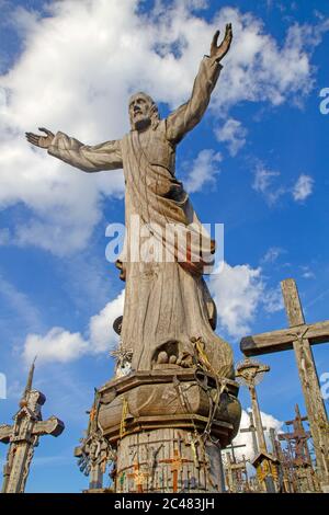 La Collina delle Croci nel nord della Lituania Foto Stock