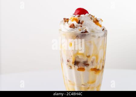 Gelato al pecan al caramello Foto Stock