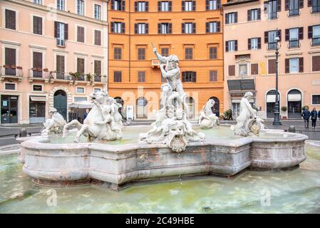 ROMA, ITALIA - 05 MAGGIO 2019: Fontana del Nettuno in Piazza Navona a Roma Foto Stock