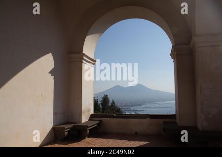 Arco della Certosa di San Martino a Napoli Foto Stock