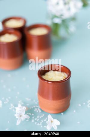 Budino di riso cremoso. Ricetta classica Foto Stock