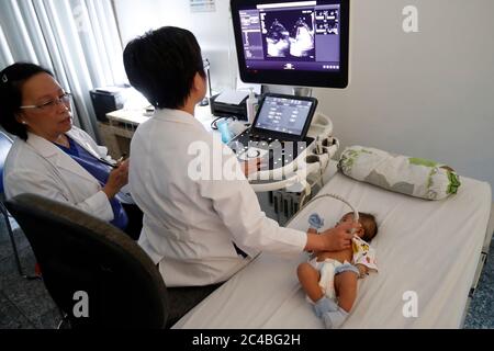 Ospedale TAM Duc. Ecografia. Ho Chi Minh City. Vietnam. Foto Stock