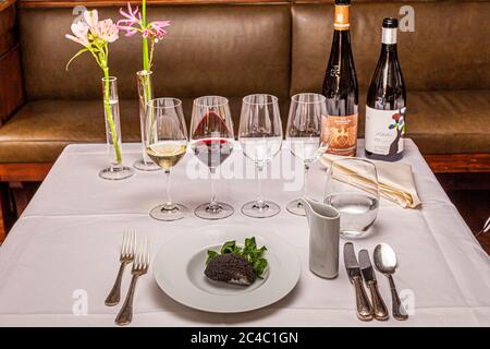 Piatto gourmet al Rheingau Gourmet Festival di Hattenheim, Eltville am Rhein, Germania Foto Stock