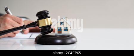 Legge sul diritto di previsione immobiliare e dell'avvocato Foto Stock