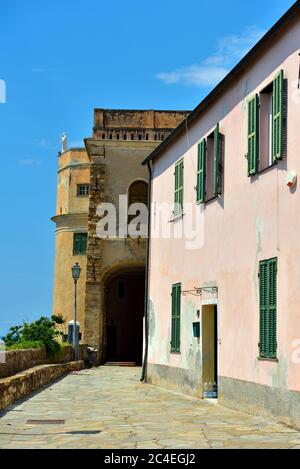 l'antico borgo storico di porto maurizio imperia Foto Stock