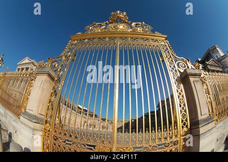 RIAPERTURA DELLA REGGIA DI VERSAILLES DOPO IL BLOCCO Foto Stock