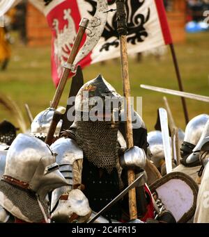 Grunwald, Polonia - 14 luglio 2018: Battaglia di Grunwald 1410 rientrata Foto Stock